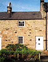 10 The Wynding, self-catering cottage in Bamburgh  Village, Northumberland, UK