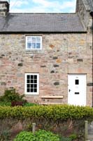 10 The Wynding, self-catering cottage in Bamburgh  Village, Northumberland, UK